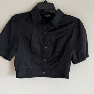 Kittenish Black Short Sleeve Snap Closure Collar Stylish Cropped Jacket